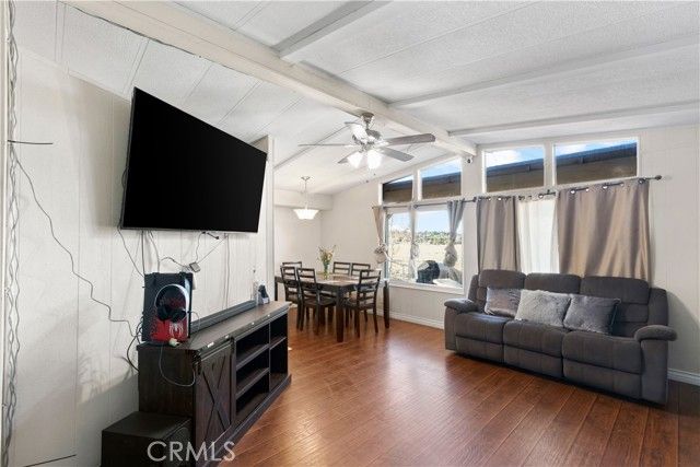 19078 Monterey, Hesperia, CA 92345