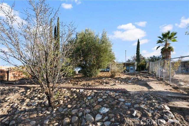 19078 Monterey, Hesperia, CA 92345