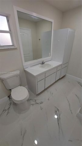 7083 SW 158th Ct 0, Miami, FL 33193