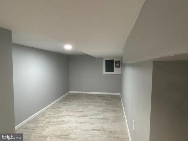 1718 N DOVER ST, Philadelphia, PA 19121