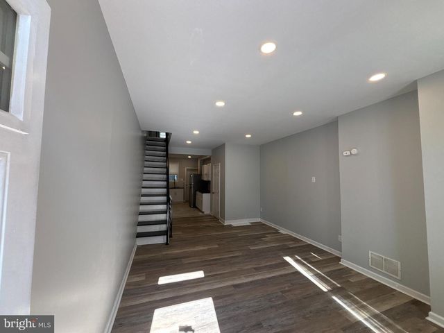 1718 N DOVER ST, Philadelphia, PA 19121