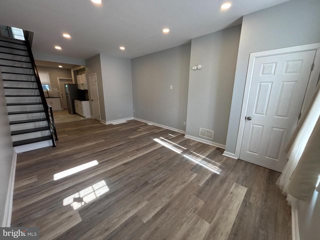1718 N DOVER ST, Philadelphia, PA 19121