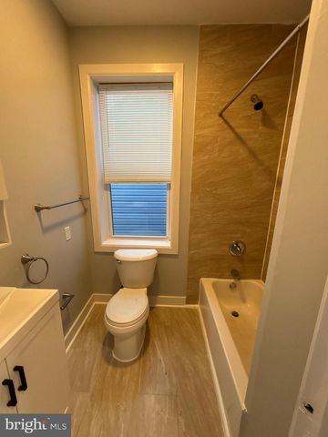 1718 N DOVER ST, Philadelphia, PA 19121