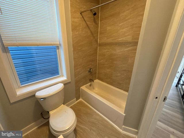 1718 N DOVER ST, Philadelphia, PA 19121