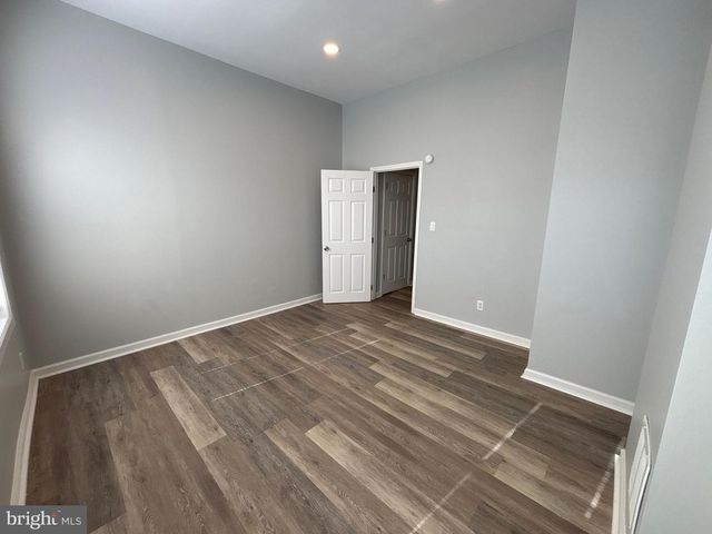 1718 N DOVER ST, Philadelphia, PA 19121