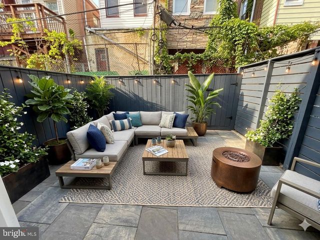 1718 N DOVER ST, Philadelphia, PA 19121