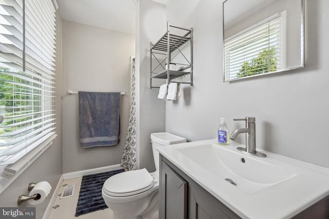 16720 SIOUX LN, Gaithersburg, MD 20878