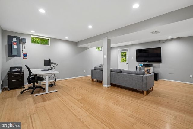 16720 SIOUX LN, Gaithersburg, MD 20878
