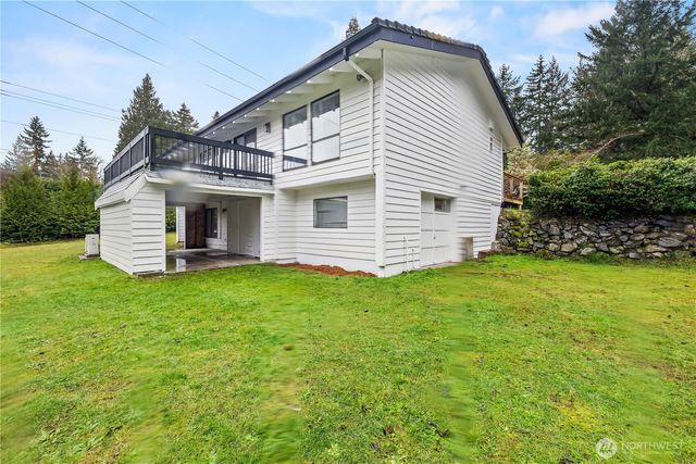 5503 E Collins Road, Port Orchard, WA 98366