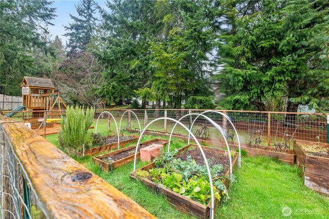 5503 E Collins Road, Port Orchard, WA 98366