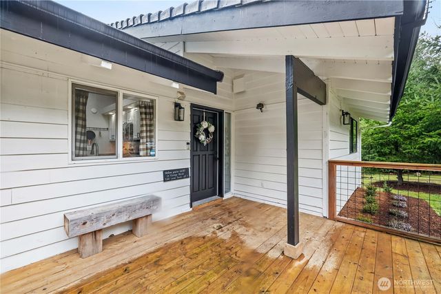 5503 E Collins Road, Port Orchard, WA 98366