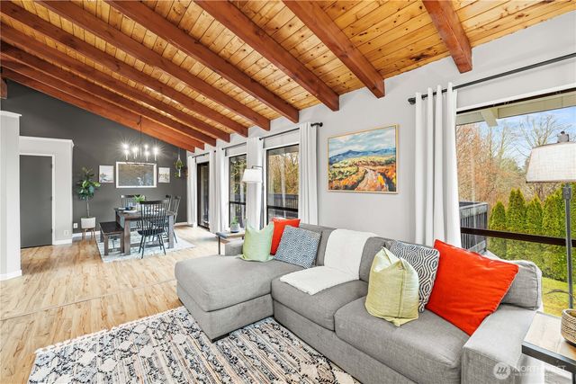 5503 E Collins Road, Port Orchard, WA 98366