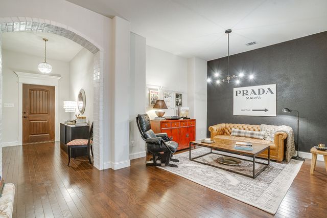 11945 Yarmouth Lane, Fort Worth, TX 76108