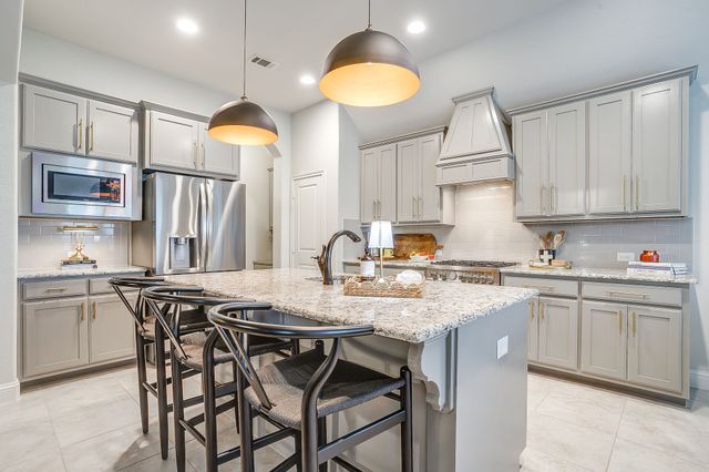 11945 Yarmouth Lane, Fort Worth, TX 76108