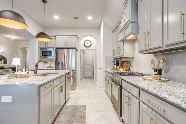 11945 Yarmouth Lane, Fort Worth, TX 76108