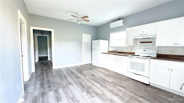 1017 E Tom Landry Street, Mission, TX 78572