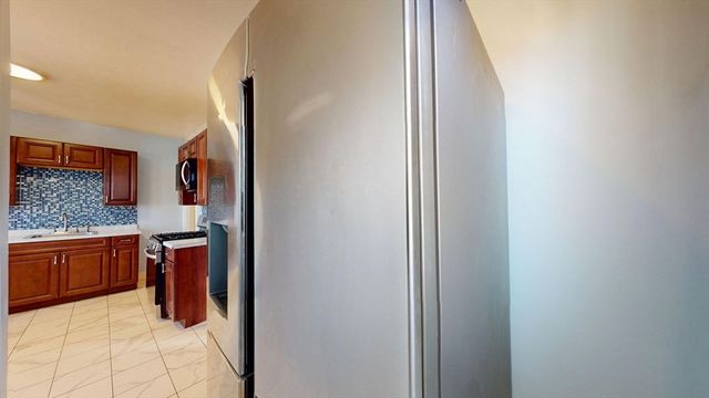 19 Nightingale St, Boston, MA 02124