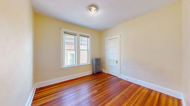 19 Nightingale St, Boston, MA 02124