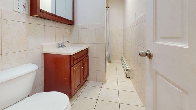 19 Nightingale St, Boston, MA 02124