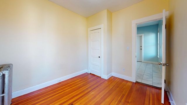 19 Nightingale St, Boston, MA 02124