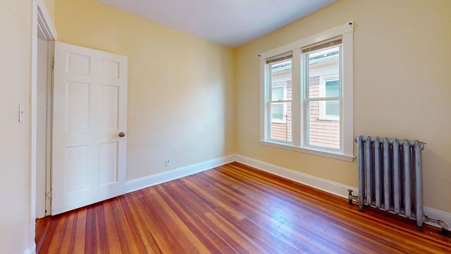 19 Nightingale St, Boston, MA 02124