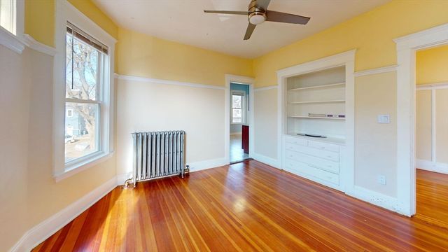 19 Nightingale St, Boston, MA 02124