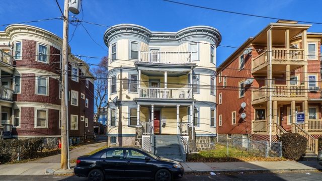 19 Nightingale St, Boston, MA 02124