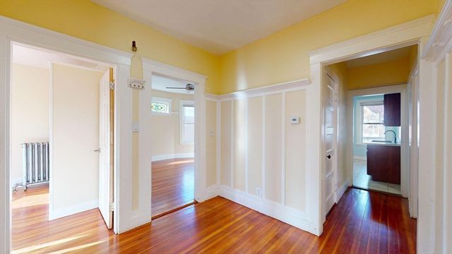 19 Nightingale St, Boston, MA 02124