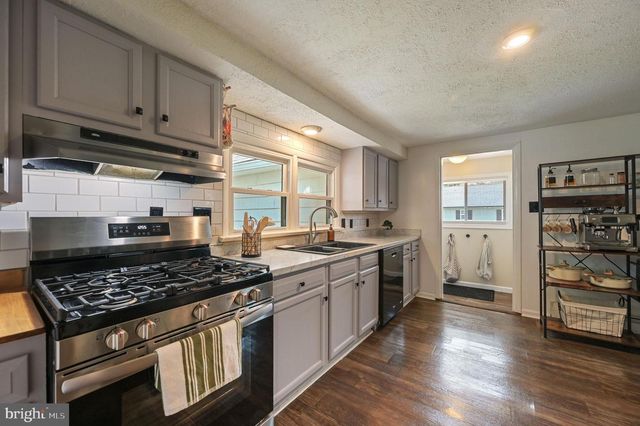 13 STEVENS ST, Camden, DE 19934
