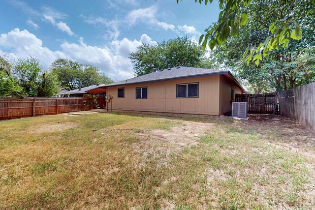 6506 Clubway LN, Austin, TX 78745