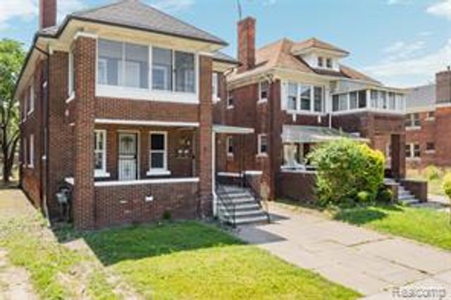 3251 Calvert Street, Detroit, MI 48206