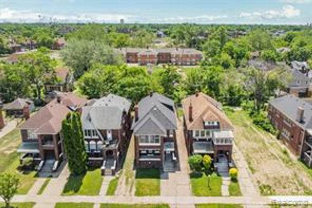 3251 Calvert Street, Detroit, MI 48206