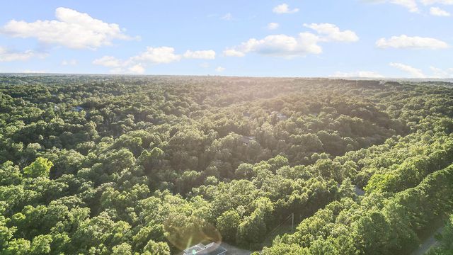 Halladale Lane, Bella Vista, AR 72715