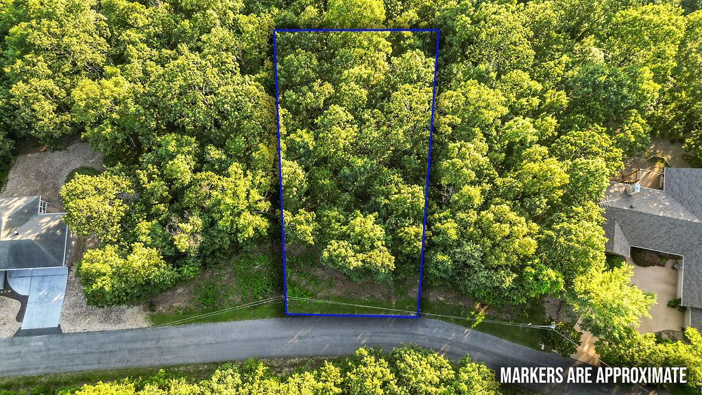Halladale Lane, Bella Vista, AR 72715
