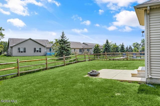 26618 Woodmont Drive, Perrysburg, OH 43551