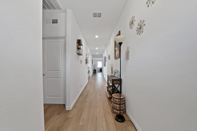 1828 Memorable Moment Drive, Crandall, TX 75114