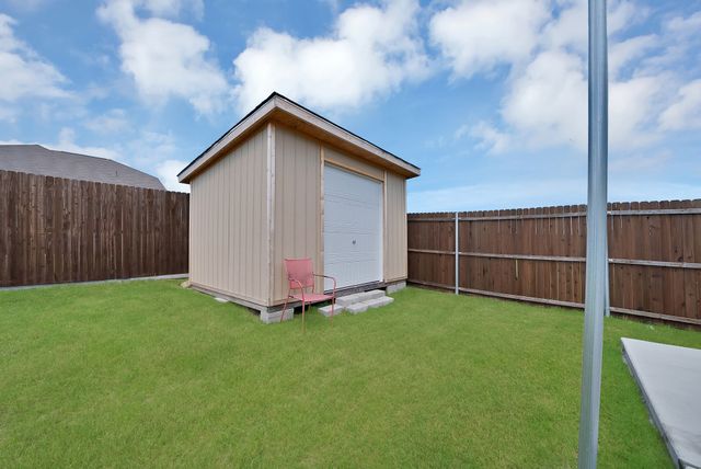 1828 Memorable Moment Drive, Crandall, TX 75114
