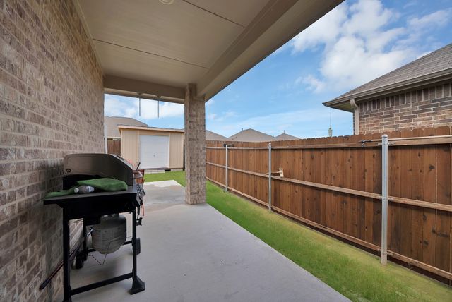 1828 Memorable Moment Drive, Crandall, TX 75114
