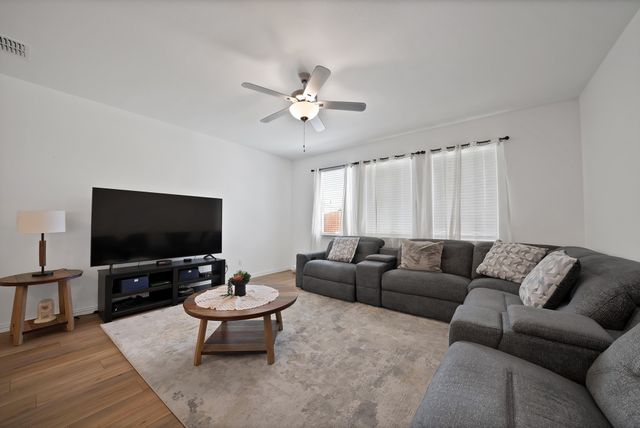 1828 Memorable Moment Drive, Crandall, TX 75114