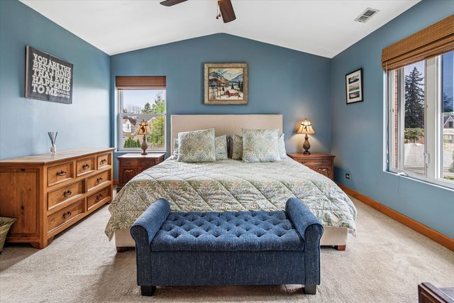 4252 N Parkside Avenue, Chicago, IL 60634