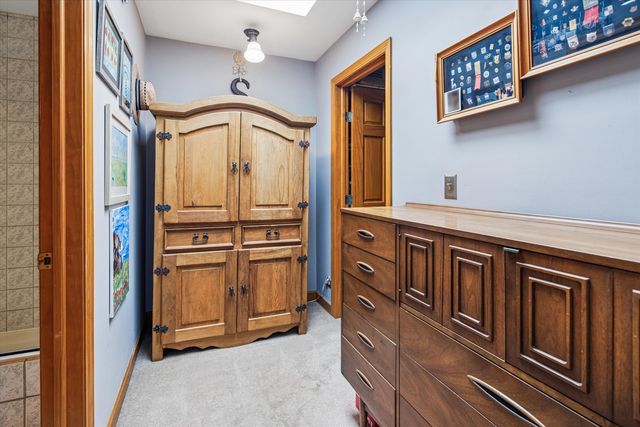 4252 N Parkside Avenue, Chicago, IL 60634