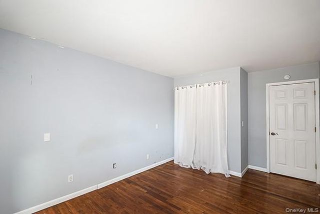 2449 Union Boulevard 24A, Islip, NY 11751