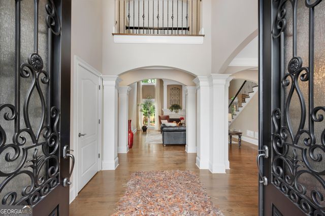 741 E Shore Drive, Canton, GA 30114