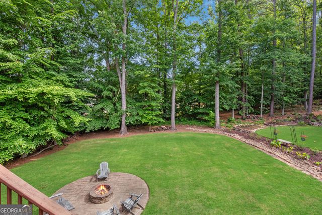 741 E Shore Drive, Canton, GA 30114