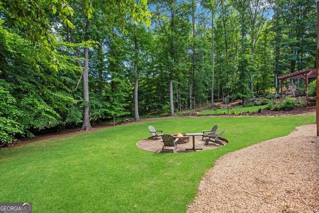 741 E Shore Drive, Canton, GA 30114