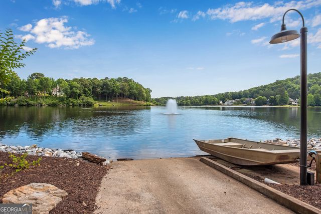 741 E Shore Drive, Canton, GA 30114