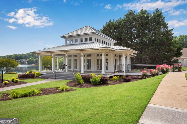 741 E Shore Drive, Canton, GA 30114