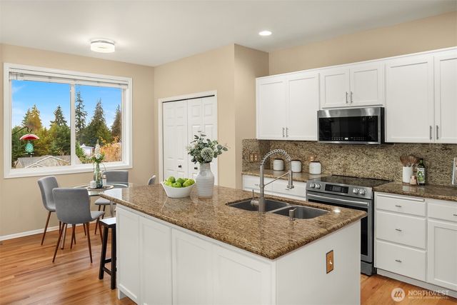 2402 NE 19th Street, Renton, WA 98056