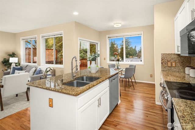 2402 NE 19th Street, Renton, WA 98056