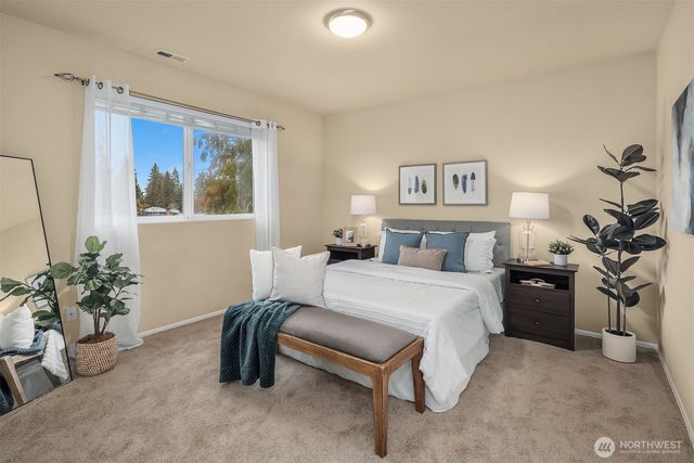 2402 NE 19th Street, Renton, WA 98056